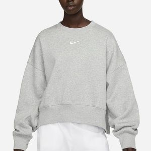 Nike Sportswear Phoenix Fleece
Women's Over-Oversized Crew-Neck Sweatshirt